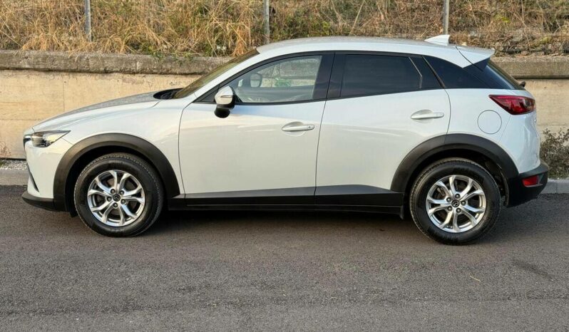 
Mazda CX-3 completo									