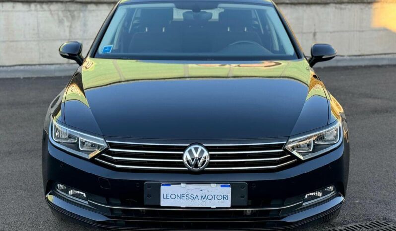 
VOLKSWAGEN PASSAT completo									