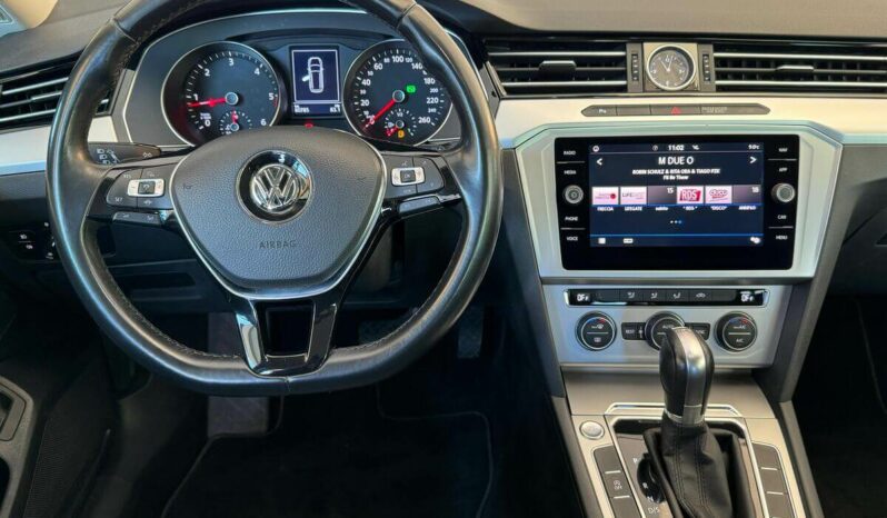 
VOLKSWAGEN PASSAT completo									