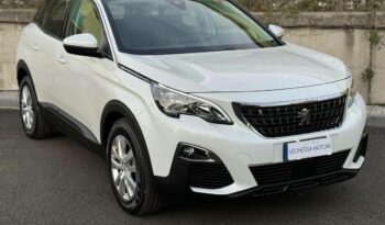 
PEUGEOT 3008 completo									